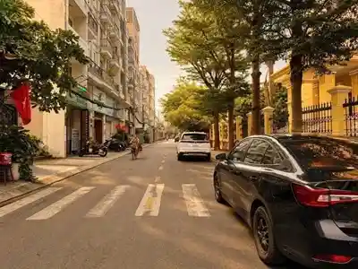 Đường Dương Quảng Hàm Phường 5 Gò Vấp đối diện Tòa án
